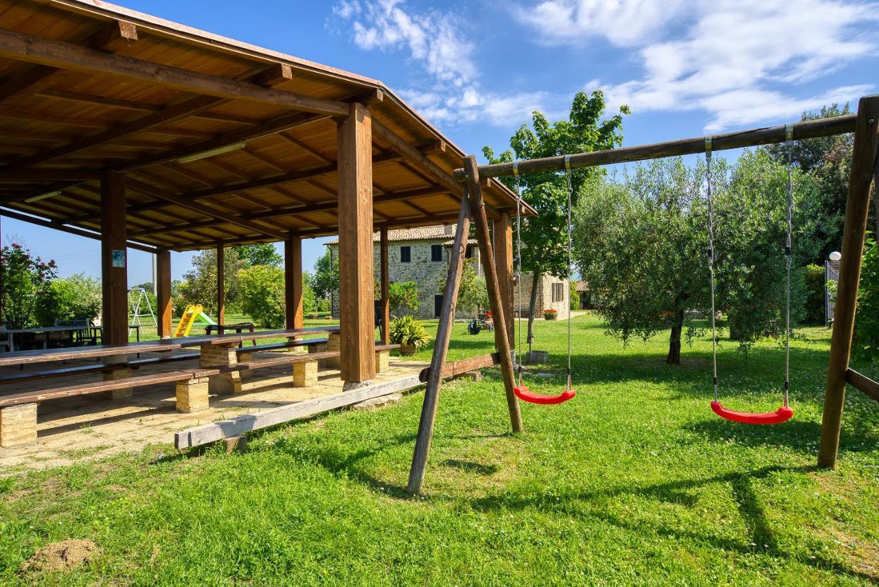 Agriturismo Le Terre Del Casale อัสซิซี ภายนอก รูปภาพ