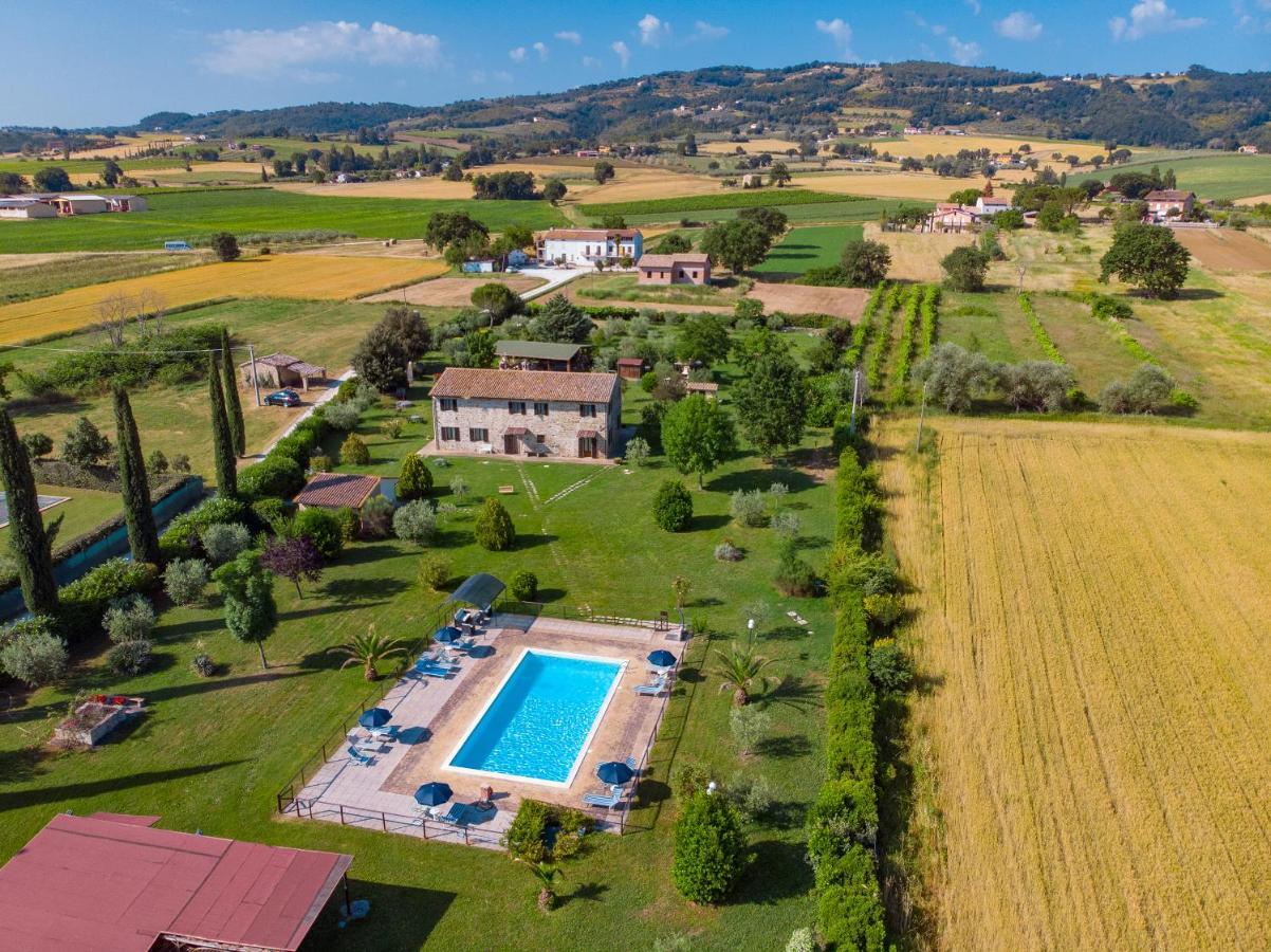 Agriturismo Le Terre Del Casale อัสซิซี ภายนอก รูปภาพ