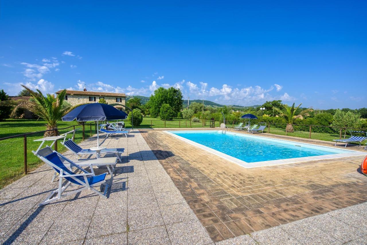 Agriturismo Le Terre Del Casale อัสซิซี ภายนอก รูปภาพ
