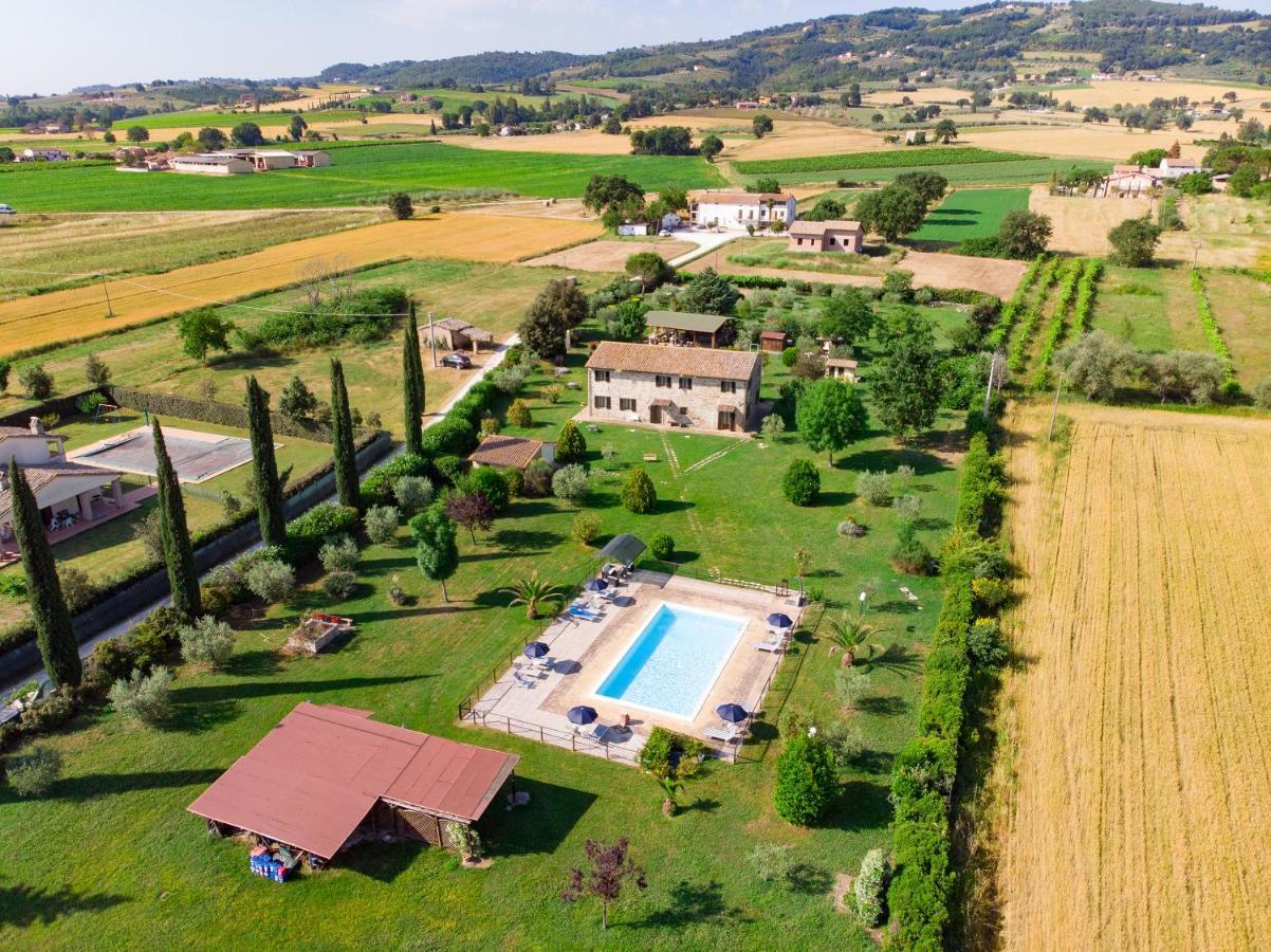 Agriturismo Le Terre Del Casale อัสซิซี ภายนอก รูปภาพ