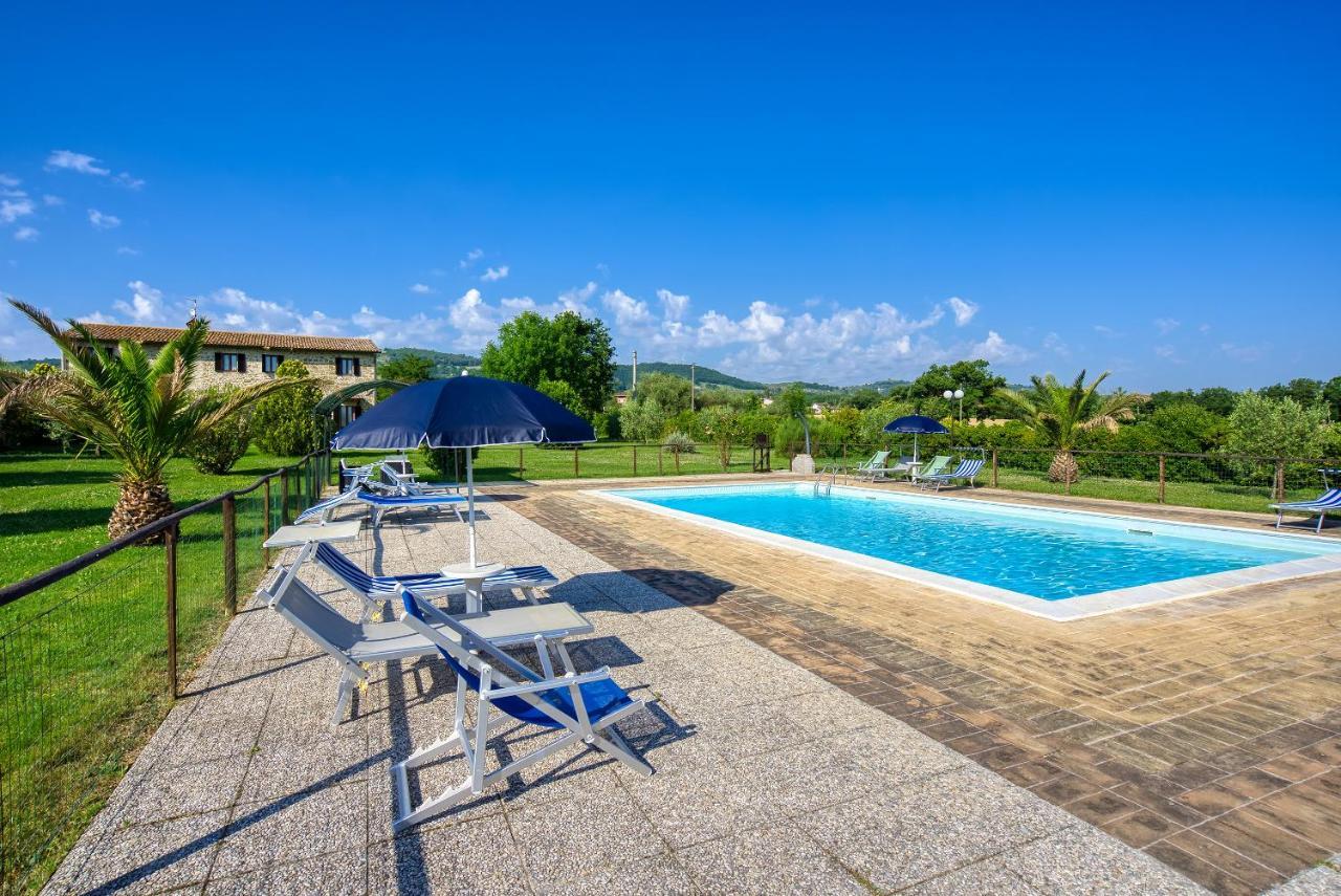 Agriturismo Le Terre Del Casale อัสซิซี ภายนอก รูปภาพ