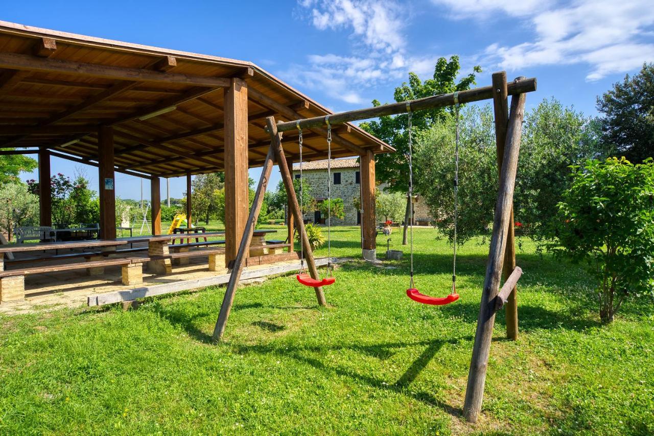 Agriturismo Le Terre Del Casale อัสซิซี ภายนอก รูปภาพ