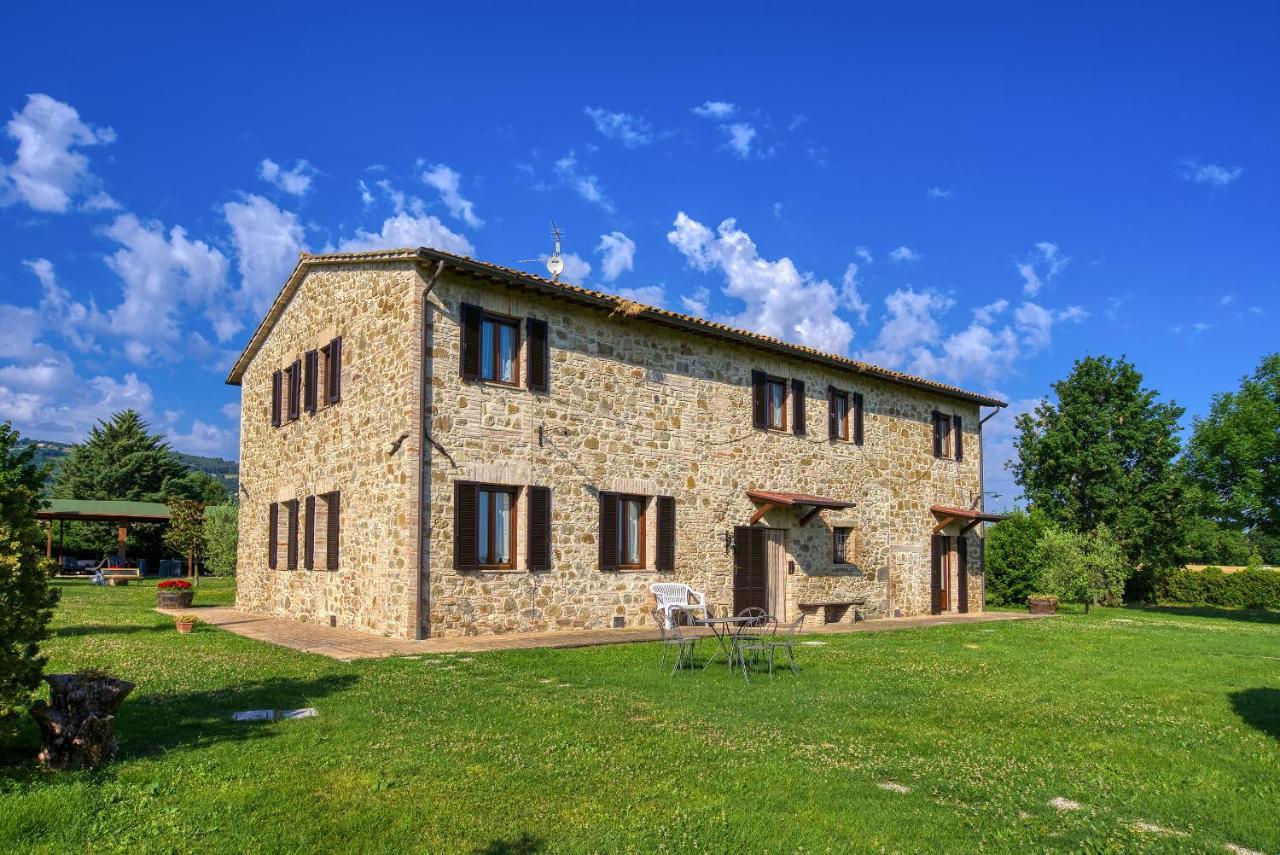 Agriturismo Le Terre Del Casale อัสซิซี ภายนอก รูปภาพ