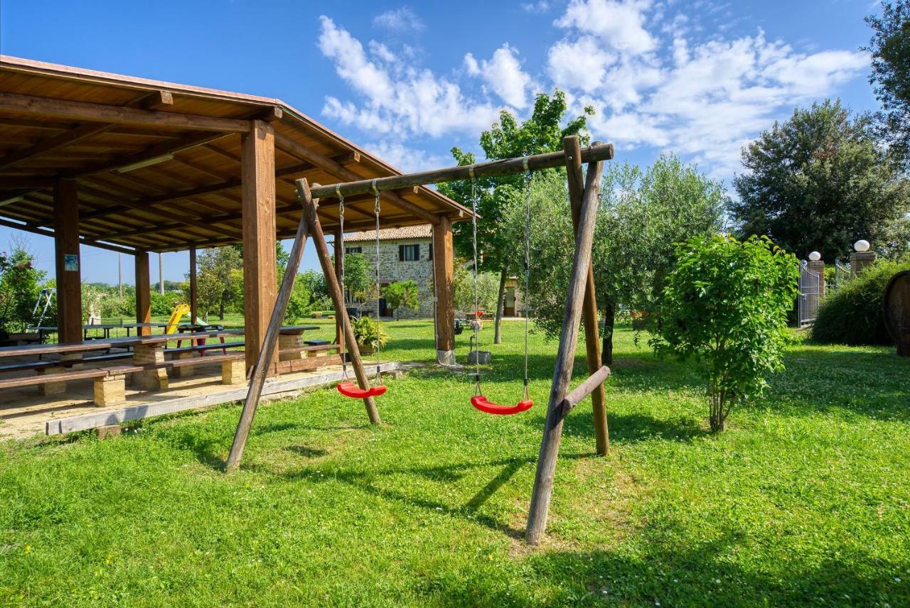 Agriturismo Le Terre Del Casale อัสซิซี ภายนอก รูปภาพ