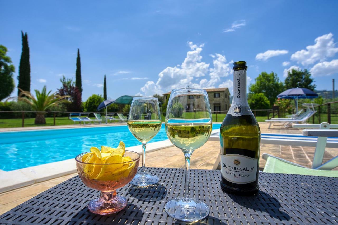Agriturismo Le Terre Del Casale อัสซิซี ภายนอก รูปภาพ