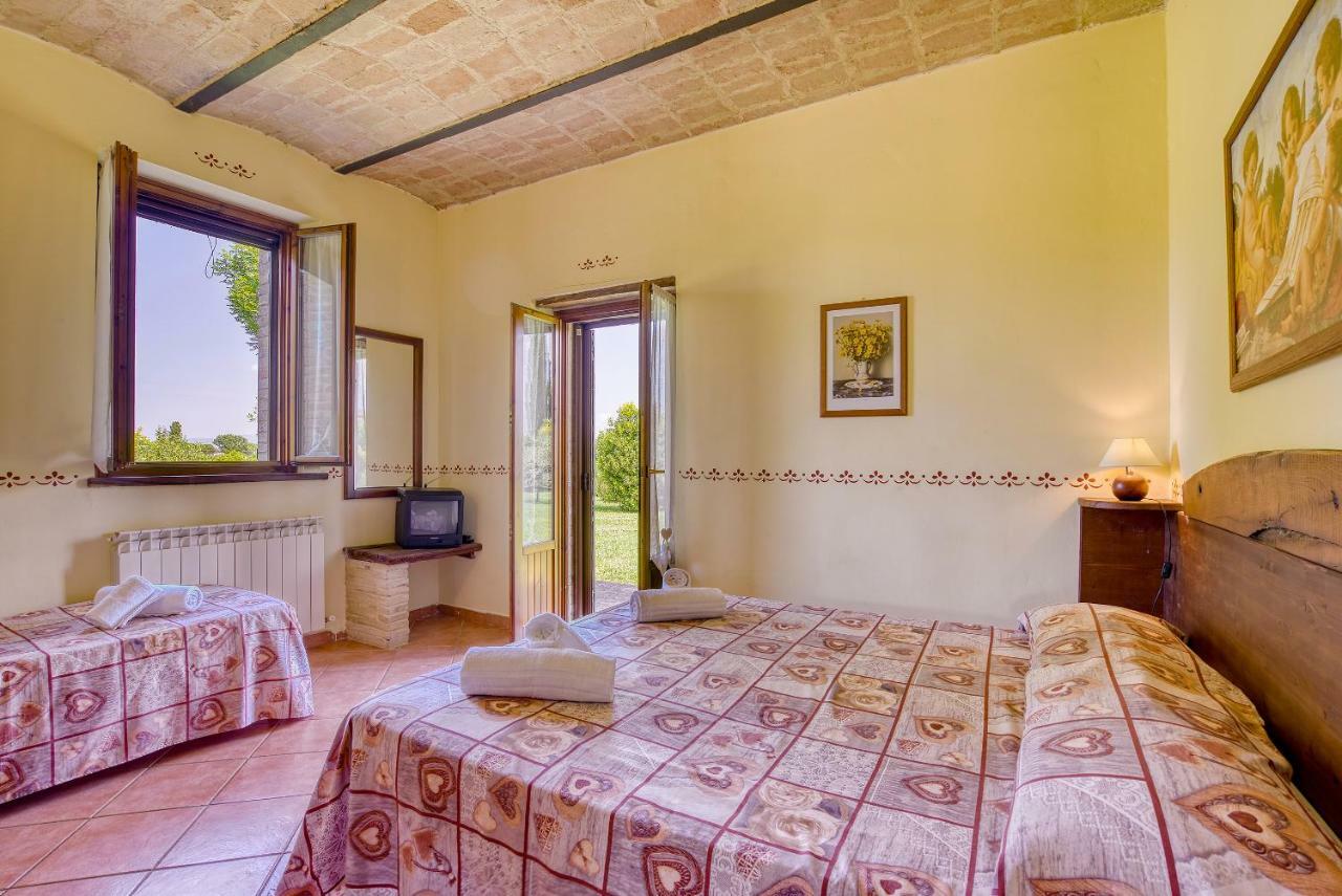 Agriturismo Le Terre Del Casale อัสซิซี ภายนอก รูปภาพ