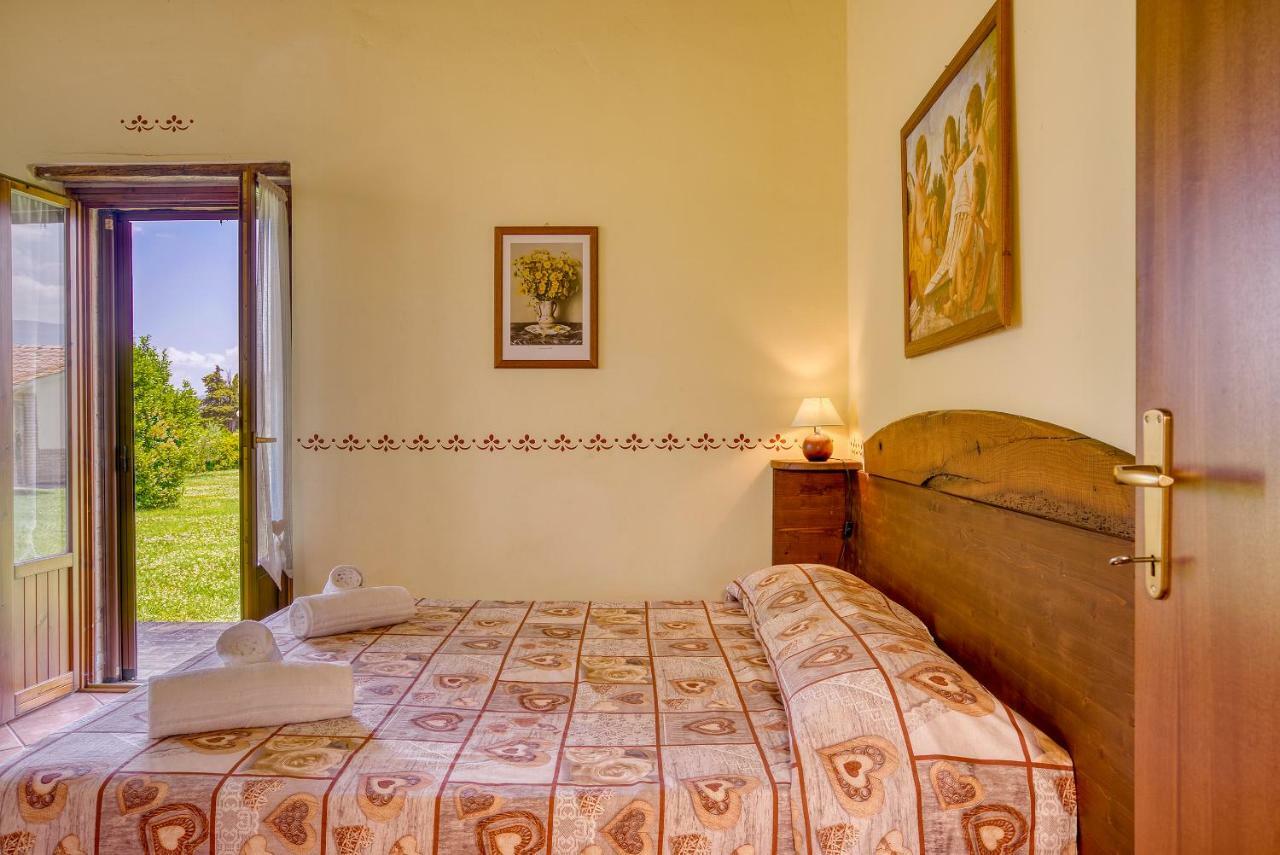 Agriturismo Le Terre Del Casale อัสซิซี ภายนอก รูปภาพ